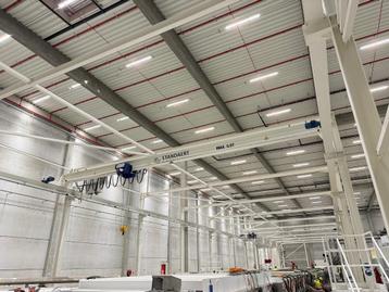 2 st Bovenloopkraan 14 m/5,5 ton/2022 incl. staalconstructie beschikbaar voor biedingen