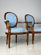 2x Franse fauteuil klassiek blauw