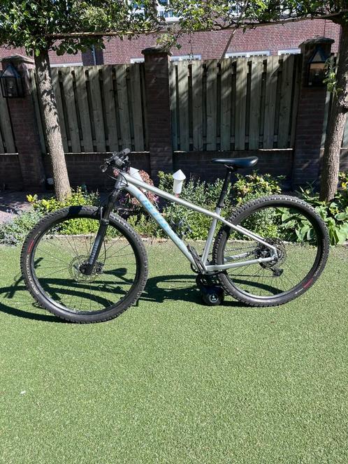 Mountainbike specialized, Fietsen en Brommers, Fietsen | Mountainbikes en ATB, Zo goed als nieuw, Overige merken, Hardtail, Ophalen