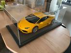 Pocher Lamborghini Huracan 1/8 geel incl display showcase, Ophalen, Zo goed als nieuw, Auto