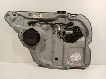 Raammechaniek elektrisch links achter Volkswagen Touran beschikbaar voor biedingen