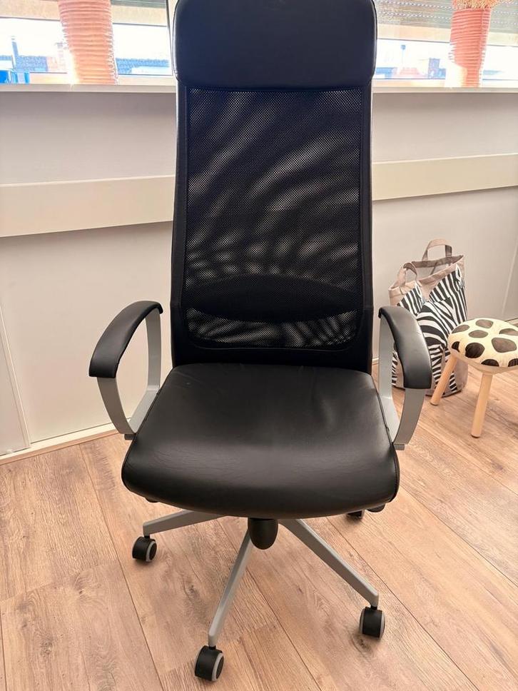 IKEA Markus bureaustoel - nette staat, Huis en Inrichting, Bureaustoelen, Zo goed als nieuw, Bureaustoel, Zwart, Ergonomisch, Ophalen