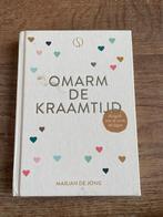Omarm de kraamtijd, Ophalen of Verzenden, Zo goed als nieuw, Zwangerschap en Bevalling, Marjan De Jong