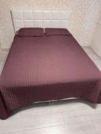 Ikea Karit Bedsprei 260x280 cm+ 2 Slopen - Zo Goed Als Nieuw, Paars, Tweepersoons, Ophalen of Verzenden, Deken of Dekbed