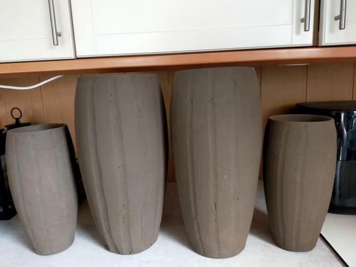 4 Bruine Bloempotten - Verschillende Maten, Tuin en Terras, Bloembakken en Plantenbakken, Gebruikt, Overige materialen, Binnen