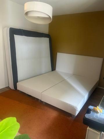 Boxspring frame gratis 180x200