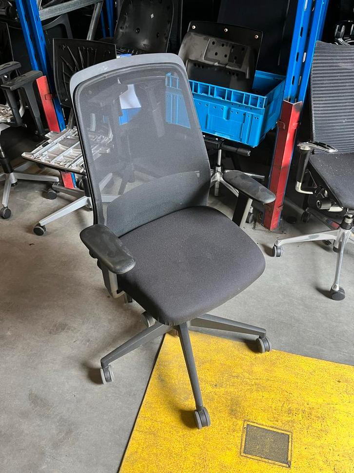 Interstuhl bureaustoel - Zeer Goede Staat, Huis en Inrichting, Bureaustoelen, Zo goed als nieuw, Bureaustoel, Zwart, Ergonomisch
