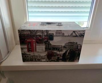 Jysk opbergbox kist London Londen beschikbaar voor biedingen