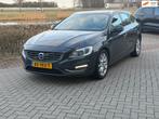 Volvo V60 2.0 D3 Summum, Auto's, Gebruikt, 4 cilinders, LED verlichting, Leder