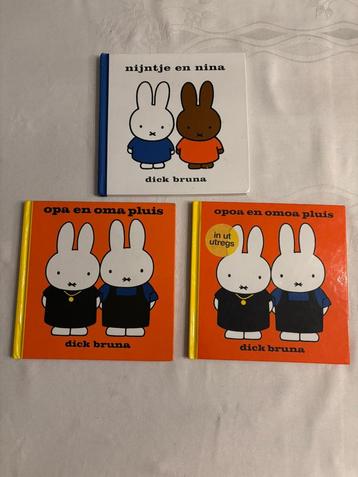 Drie leuke miffy (nijntje) boeken Dick Bruna In ut Utregs! beschikbaar voor biedingen