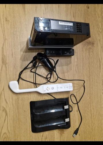 Wii + games beschikbaar voor biedingen