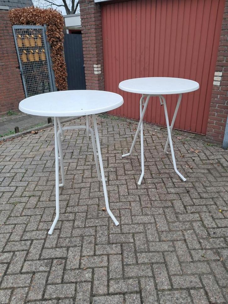 2 Statafels model Mallorca., Hobby en Vrije tijd, Feestartikelen | Verhuur, Ophalen