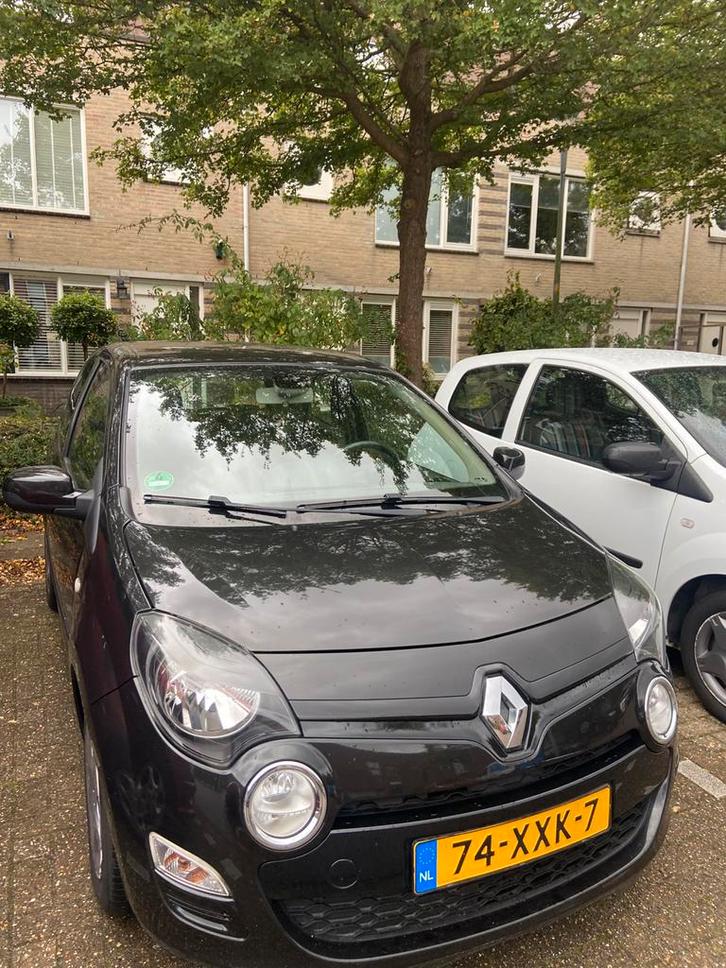 Renault Twingo 1.2 16V Quickshift 2012 Zwart, Auto's, Renault, Particulier, Airbags, Airconditioning, Bluetooth, Centrale vergrendeling