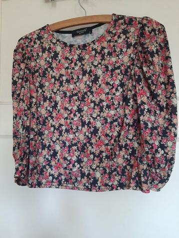 Sisters Point Crop Top Bloemen M beschikbaar voor biedingen