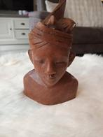 Houtsnijwerk beeldje uit Java 16 cm hoog, Ophalen of Verzenden