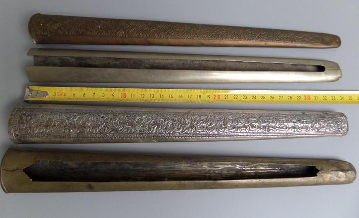 keris onderdelen Pendok kris Java Madoera, Antiek en Kunst, Kunst | Niet-Westerse kunst, Ophalen of Verzenden