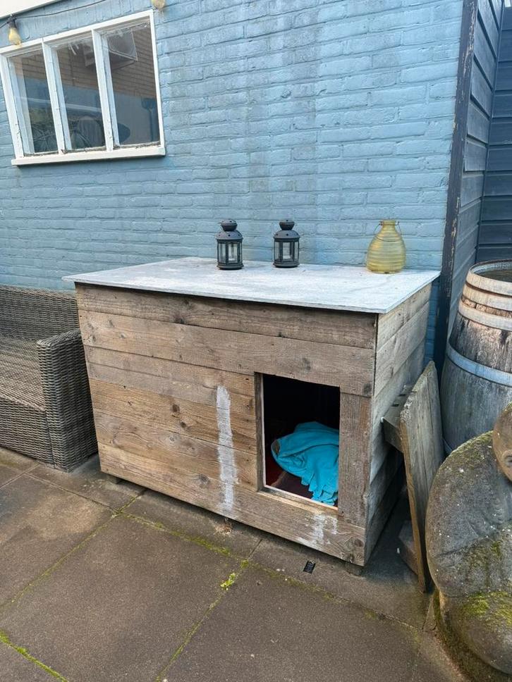 Zeer Solide Winterbestendig Hondenhok, Dieren en Toebehoren, Hondenhokken, Zo goed als nieuw, 100 cm of meer, 110 cm of meer, Ophalen