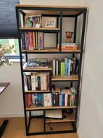 Vakkenkast industrieel zwart hout, Huis en Inrichting, Kasten | Boekenkasten, Ophalen, Zo goed als nieuw, 25 tot 50 cm, Metaal