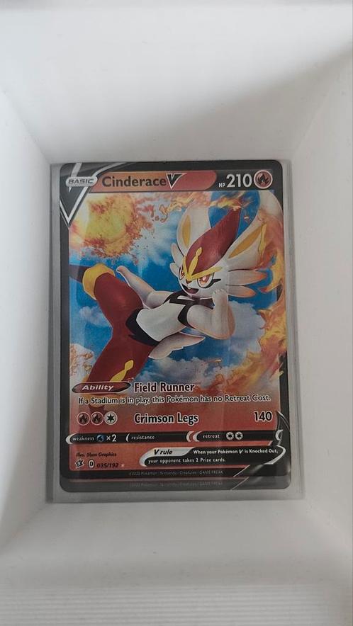 Cinderace V 035/192, Hobby en Vrije tijd, Verzamelkaartspellen | Pokémon, Zo goed als nieuw, Losse kaart, Ophalen of Verzenden