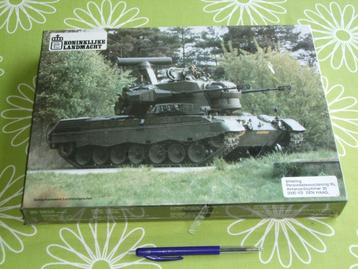 Nieuw in seal: Luchtdoelgeschut puzzel Kon Landmacht beschikbaar voor biedingen