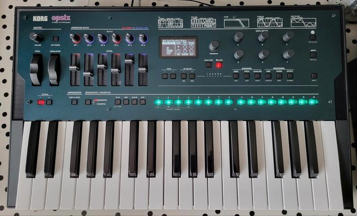 Korg Opsix, Muziek en Instrumenten, Synthesizers, Zo goed als nieuw, Overige aantallen, Korg, Ophalen