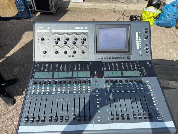 Te koop Allen & Heath I-live t80 incl stagerack, Muziek en Instrumenten, Mengpanelen, Gebruikt, 20 kanalen of meer, Microfooningang