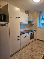Gratis complete keuken incl. apparatuur (zelf demonteren), Huis en Inrichting, Keuken | Complete keukens, Ophalen
