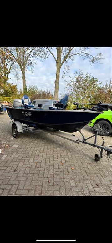 Mooie vis boot quicksilver 450 compleet beschikbaar voor biedingen