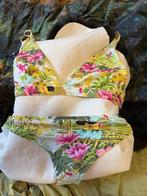 Bikini (42) Hawaï set Cyell met rokje (M), Kleding | Dames, Badmode en Zwemkleding, Overige kleuren, Ophalen of Verzenden, Zo goed als nieuw