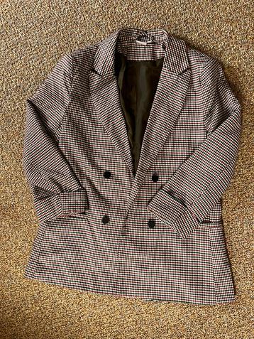 Valt als 36! Leuke jasje/blazer met driekwartsmouwen beschikbaar voor biedingen