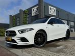 Mercedes A-Klasse 250e AMG | Pano | Burm | Ambient | Widescr, Gebruikt, Met garantie (alle), 160 pk, Wit