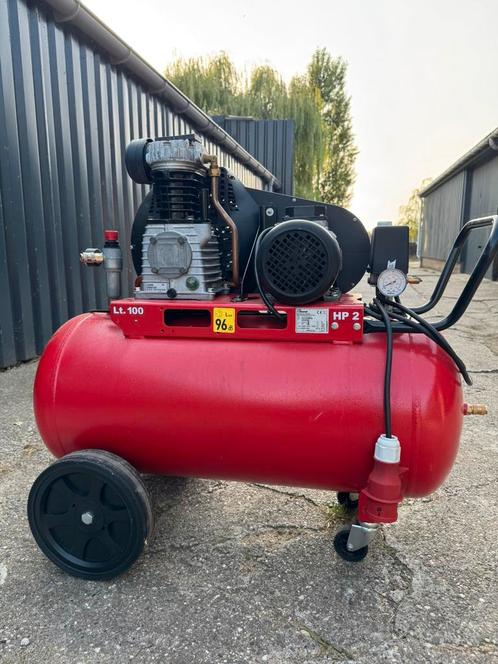 Shamal compressor professional nieuwstaat, Doe-het-zelf en Verbouw, Compressors, Zo goed als nieuw, 6 tot 10 bar, 100 liter of meer