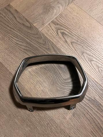 Koplamp rand vespa sprint, Chrome beschikbaar voor biedingen