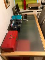 Mooie Hulsta eettafel met melkglas blad, Ophalen