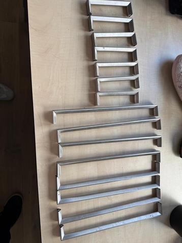 Deurgreepjes beschikbaar voor biedingen