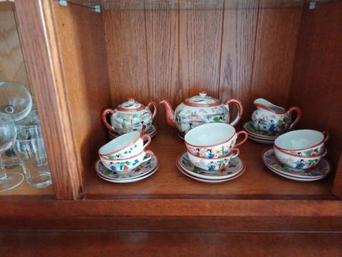 Chinees Porseleinen Theeservies 11-delig, Antiek en Kunst, Antiek | Servies compleet, Ophalen of Verzenden