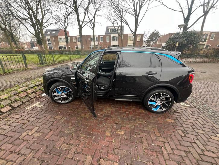 Private lease contract ter overname!, Auto's, Lynk & Co, Particulier, Hybride Elektrisch/Benzine, Plug-in hybride, SUV of Terreinwagen