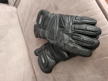 3M Kevlar handschoenen beschikbaar voor biedingen