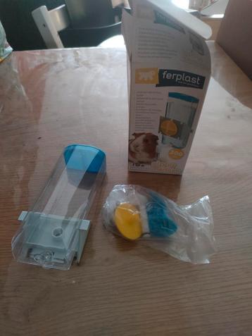 Drinkfles voor cavia's/konijnen/ knaagdieren  beschikbaar voor biedingen