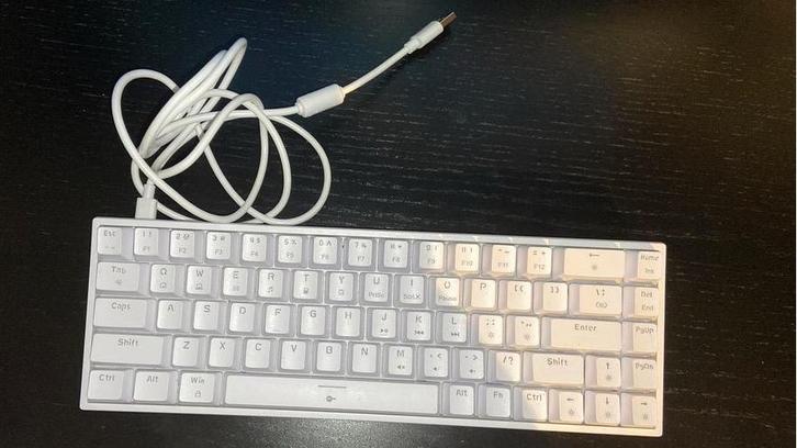 Technology Mechanical keyboard, Computers en Software, Toetsenborden, Gebruikt, Qwerty, Bedraad, Gaming toetsenbord, Ophalen of Verzenden