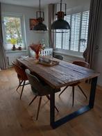 Robuuste tafel hout ijzer 200 x 100 + 4 x stoel leer, Ophalen of Verzenden, Gebruikt, Robuust, industrieel, oud hout, stoere ruige uitstraling