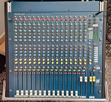 Allen & Heath Wizzard 16:2 DX mengtafel beschikbaar voor biedingen