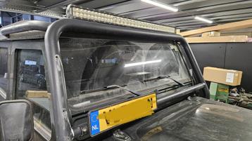 Rolkooi Land Rover Defender 110 beschikbaar voor biedingen