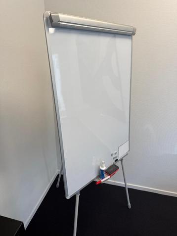Flip Chart beschikbaar voor biedingen