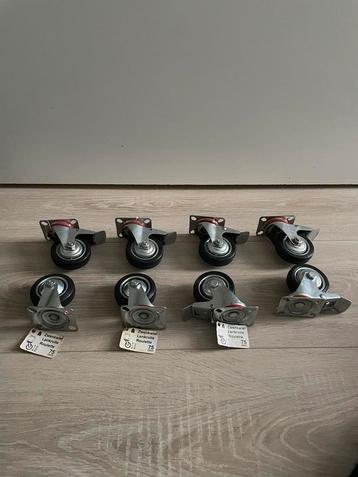 8x Zwenkwielen 75mm nieuw6met rem 2 zonder beschikbaar voor biedingen
