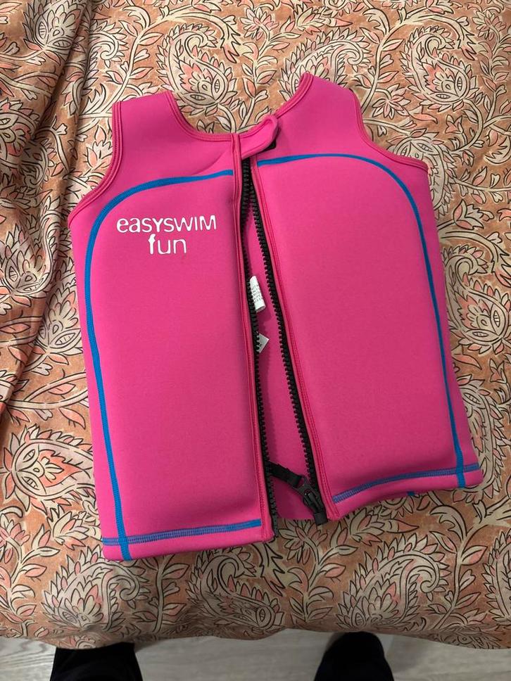 Easyswim Zwemvest Maat L (valt klein), Kinderen en Baby's, Kinderkleding | Kinder-zwemkleding, Zo goed als nieuw, Zwem-accessoire