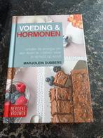 Voeding & Hormonen - Marjolein Dubbers, Boeken, Ophalen of Verzenden, Zo goed als nieuw, Dieet en Voeding