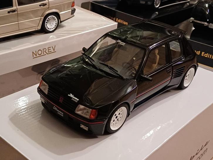 Ottomobile OT901 Peugeot 205 DIMMA Zwart, Hobby en Vrije tijd, Modelauto's | 1:18, Zo goed als nieuw, Auto, OttOMobile, Ophalen of Verzenden