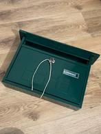 Groene Wandbrievenbus Arregui -H275xB410xD100 mm, Ophalen of Verzenden, Nieuw, Staal, Brievenbusklep