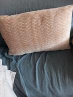 Kussen 2 stuks studio livit, Ophalen, Zo goed als nieuw, Rechthoekig